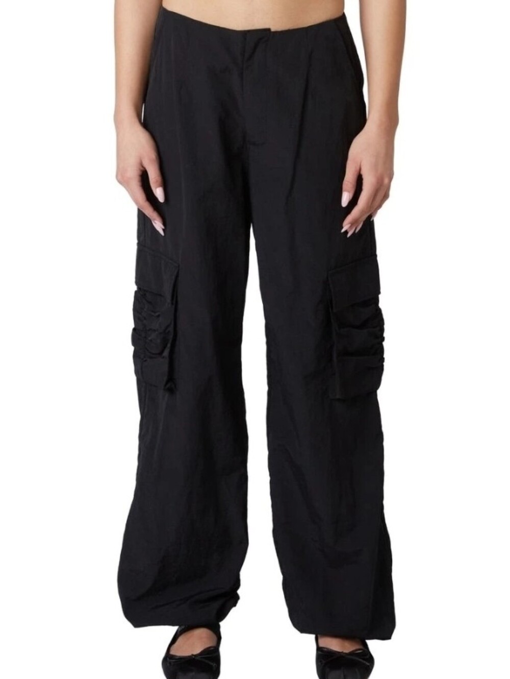 Women’s Black Cargo Wide-Leg Pants